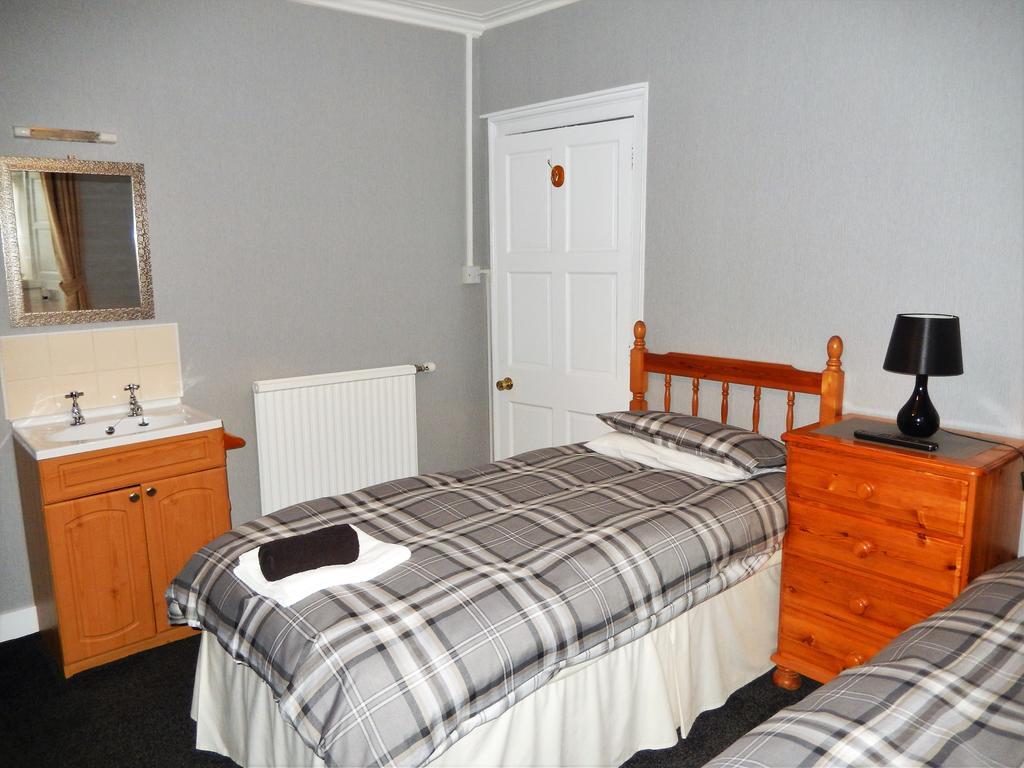 Gales Guesthouse Aberdeen Bagian luar foto