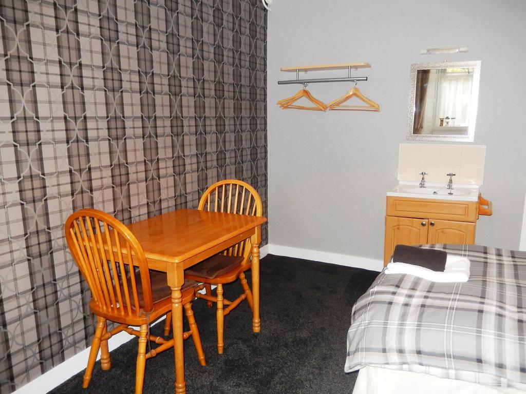 Gales Guesthouse Aberdeen Bagian luar foto